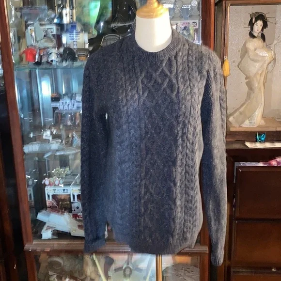 Gap medium sweater - Picture 3 of 5